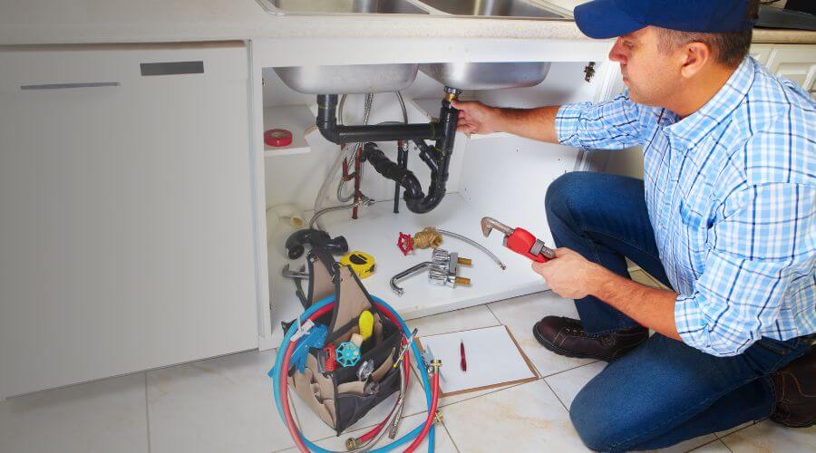Professional sink repair in Fellows, CA
